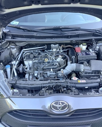 Toyota Yaris cena 72300 przebieg: 18170, rok produkcji 2021 z Rzeszów małe 29